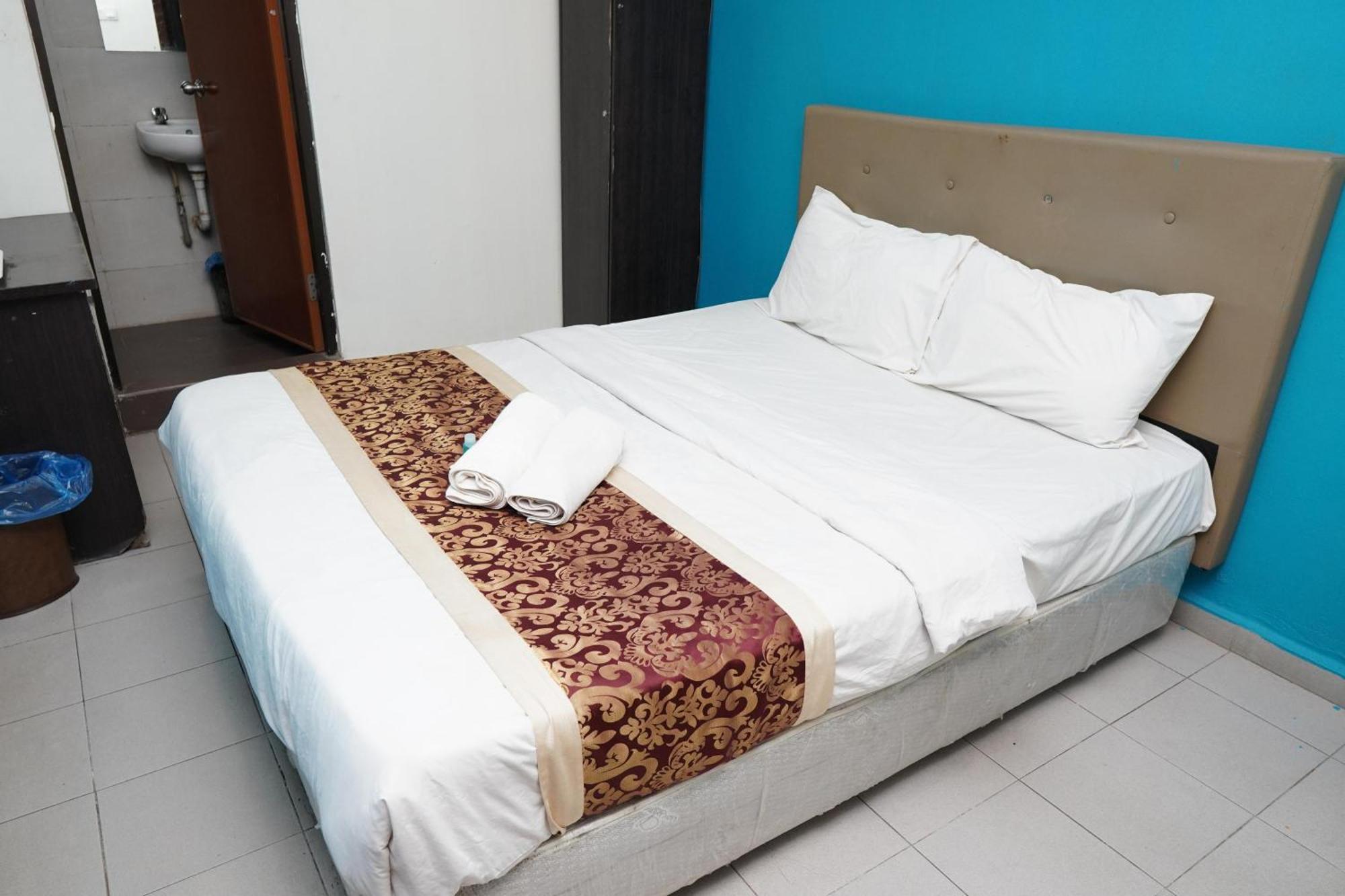 Hotel Shri Putiri Pasir Gudang Exterior photo